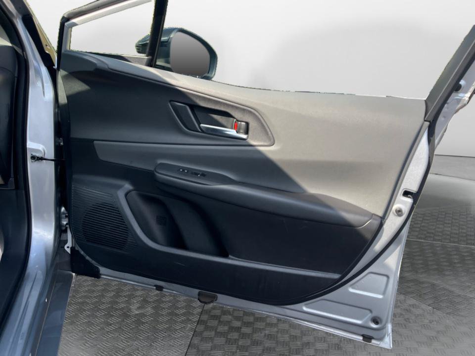 Used 2025 Toyota Prius Limited FWD image 29