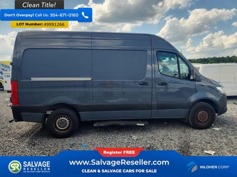 Used 2019 Mercedes-Benz Sprinter 144 image 4