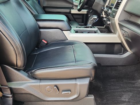 Used 2017 Ford F150 Lariat AWD/4WD image 13