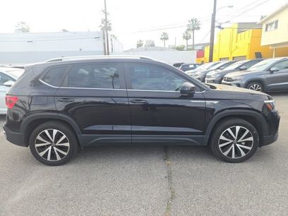 Used 2022 Volkswagen Taos SE w/ IQ.Drive SE Package