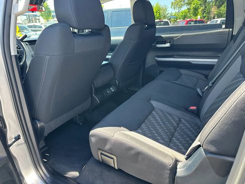 Used 2018 Toyota Tundra SR5 RWD image 18