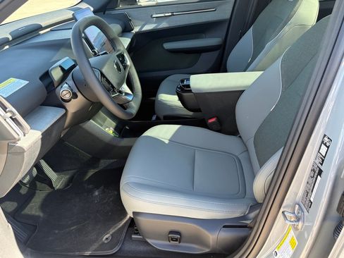 New 2026 Volvo EX30 Cross Country Ultra w/ Protection Package Premier image 16