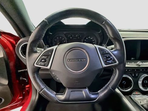 Used 2021 Chevrolet Camaro LT w/ Wild Cherry Design Package 1 RWD image 10
