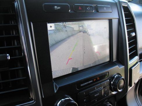 Used 2019 Ford F150 XLT w/ Equipment Group 302A Luxury AWD/4WD image 32