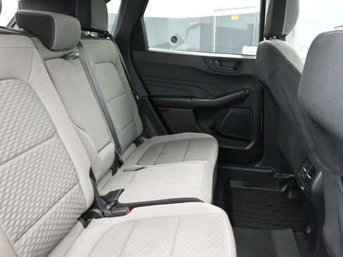 Used 2022 Ford Escape SE w/ SE Sport Appearance Package image 24