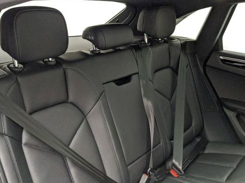 Certified 2024 Porsche Macan S AWD/4WD image 46