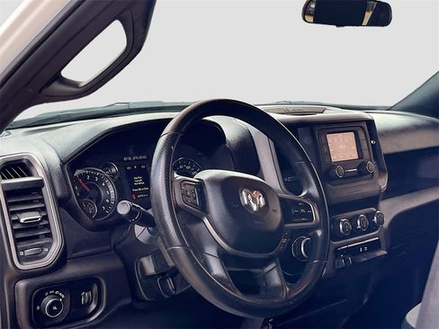 Used 2023 RAM 2500 Tradesman w/ Chrome Appearance Group image 9