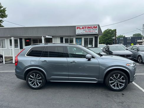 Used 2016 Volvo XC90 T6 Momentum w/ Momentum Plus Package AWD/4WD image 5