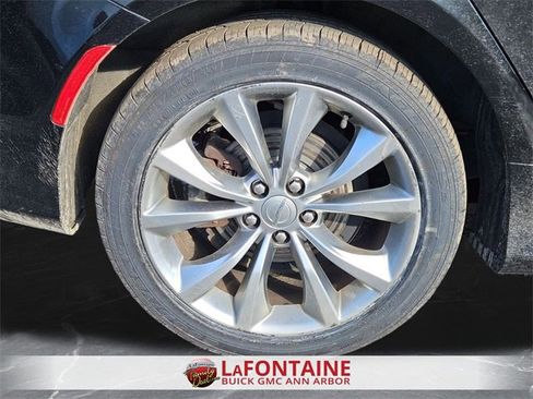 Used 2015 Chrysler 200 S w/ Comfort Group image 32