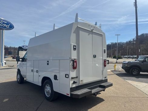 New 2026 Ford E-350 and Econoline 350 Super Duty w/ Power Equipment Group image 5