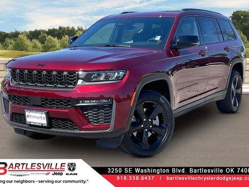New 2026 Jeep Grand Cherokee L Limited w/ Limited Altitude Package AWD/4WD image 1