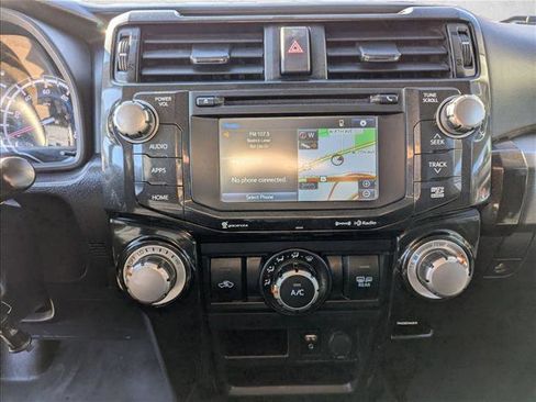 Used 2018 Toyota 4Runner TRD Off-Road image 14