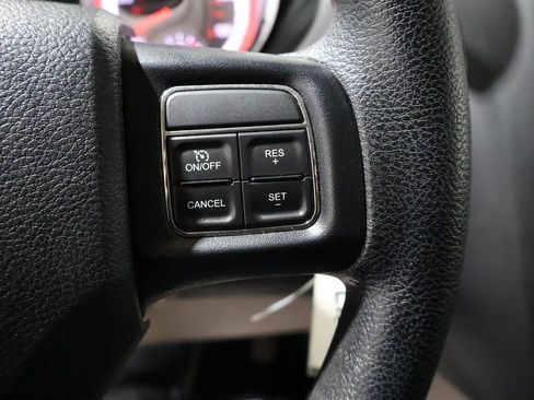 Certified 2020 Dodge Grand Caravan SE w/ UConnect Hands-Free Group image 34