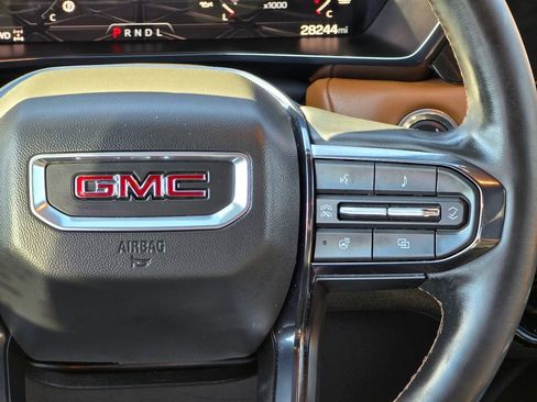 Used 2024 GMC Canyon AT4 w/ AT4 Premium Package image 15