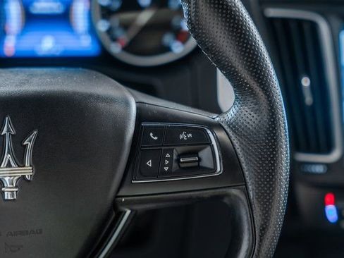 Used 2018 Maserati Levante S GranSport image 23