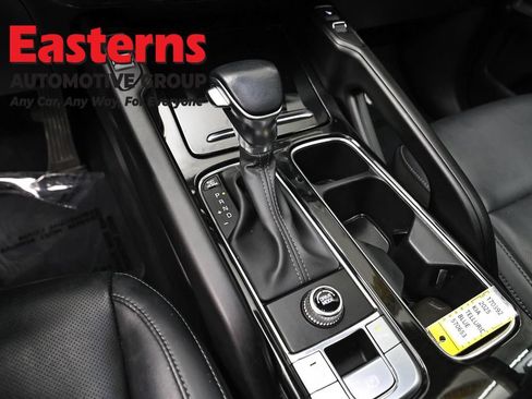Used 2025 Kia Telluride S FWD image 13