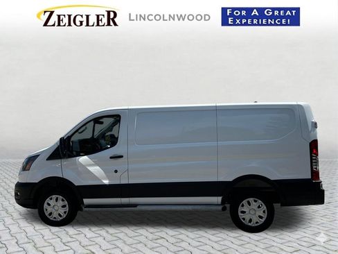Used 2025 Ford Transit 250 Low Roof w/ Exterior Upgrade Package RWD image 10