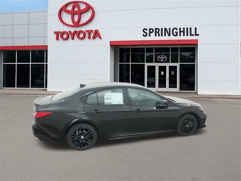 New 2026 Toyota Camry SE image 10