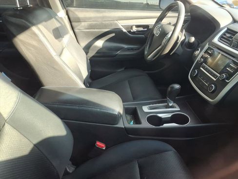 Used 2016 Nissan Altima 2.5 SR image 4