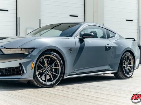 Used 2024 Ford Mustang Dark Horse RWD image 39