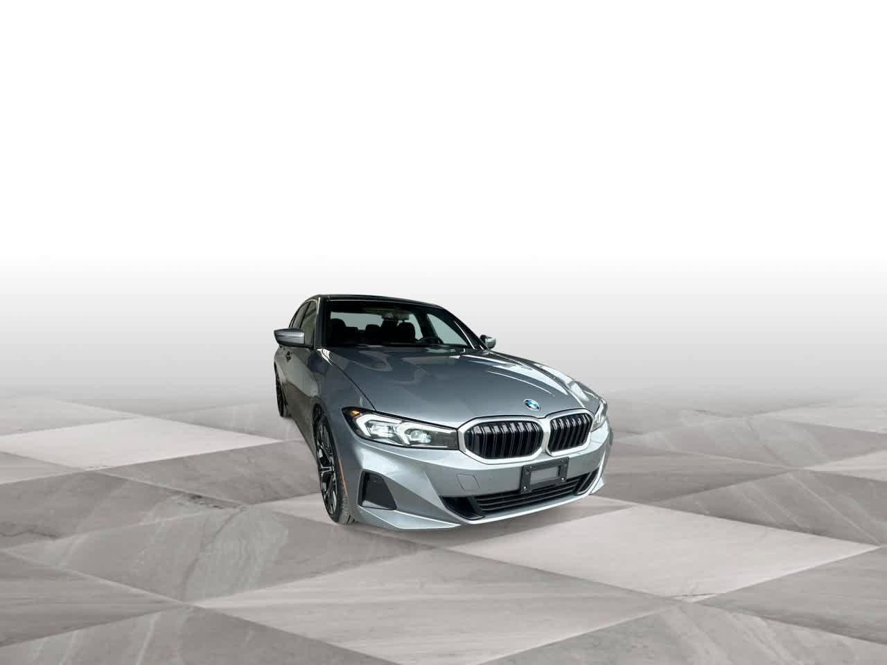 Used 2026 BMW 330i xDrive Sedan AWD/4WD image 2