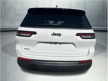 New 2026 Jeep Grand Cherokee L Limited w/ Limited Altitude Package