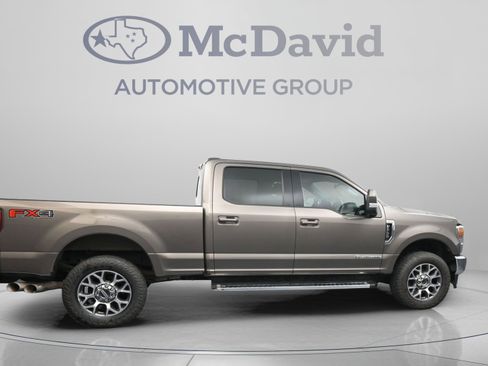 Used 2022 Ford F250 Lariat w/ Lariat Value Package AWD/4WD image 9