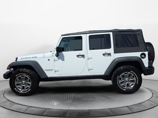 Used 2017 Jeep Wrangler Unlimited Rubicon w/ Connectivity Group AWD/4WD image 2