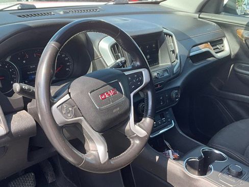 Used 2019 GMC Terrain SLE FWD image 4