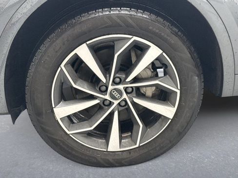 Used 2024 Audi Q5 2.0T Premium Plus image 11