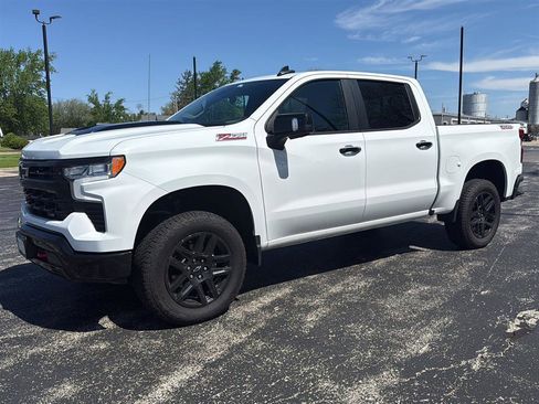 Used 2026 Chevrolet Silverado 1500 LT Trail Boss w/ Safety Package image 3