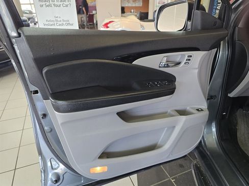 Used 2017 Honda Ridgeline RTL-E image 7