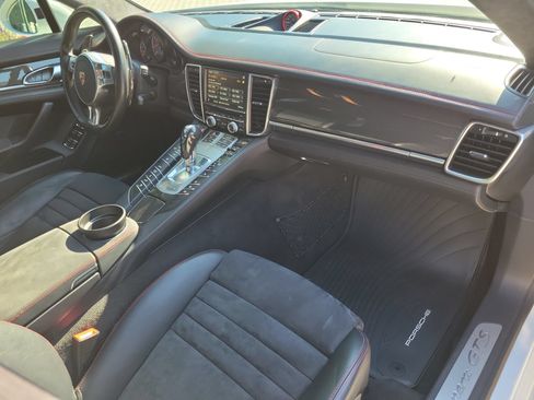 Used 2015 Porsche Panamera GTS AWD/4WD image 3