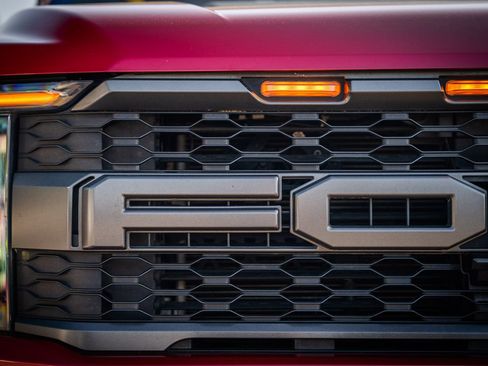 Certified 2023 Ford F150 Raptor AWD/4WD image 16
