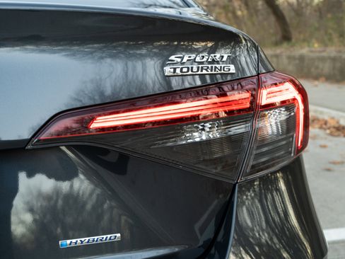 Used 2025 Honda Civic Sport image 15