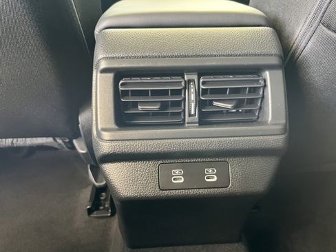 Used 2025 Honda Accord SE image 17