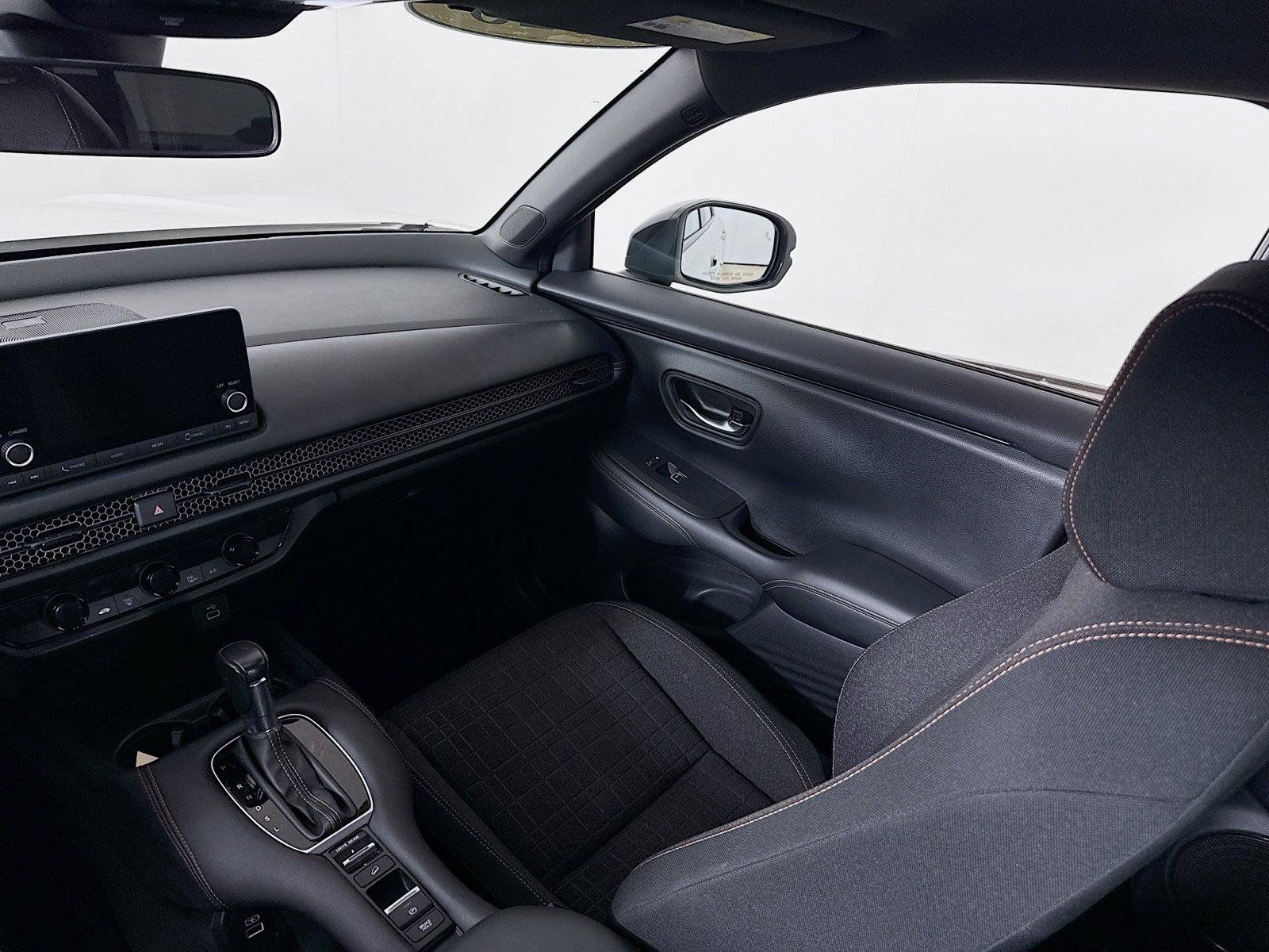 Certified 2023 Honda HR-V Sport image 23