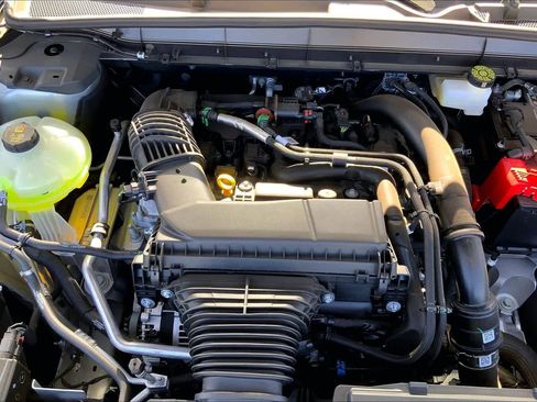 New 2026 Lincoln Nautilus Premier w/ Jet Appearance Package image 17