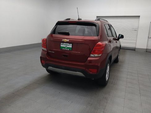Used 2021 Chevrolet Trax LT AWD/4WD image 7