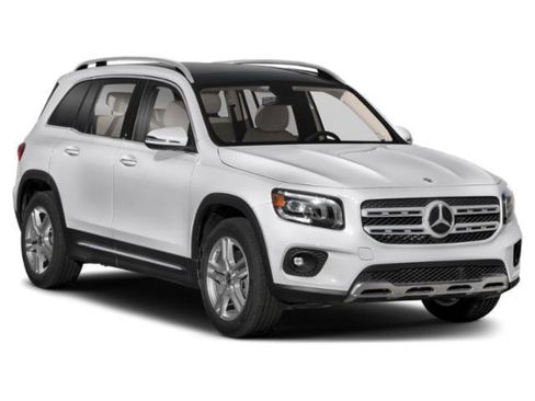 Used 2022 Mercedes-Benz GLB 250 4MATIC image 6