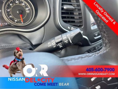 Used 2023 Jeep Cherokee Altitude Lux image 18