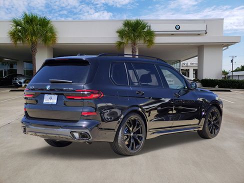 New 2026 BMW X7 xDrive40i image 6