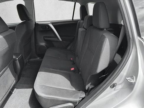 Used 2014 Toyota RAV4 LE FWD image 12