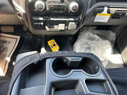 New 2025 GMC Sierra 3500 Pro w/ Fleet Convenience Package image 18