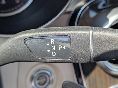 Used 2021 Mercedes-Benz GLC 300 image 22