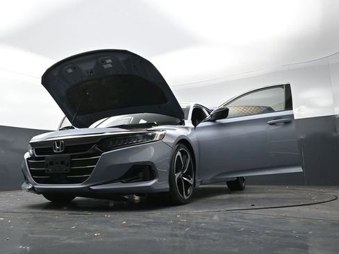 Used 2022 Honda Accord Sport image 45