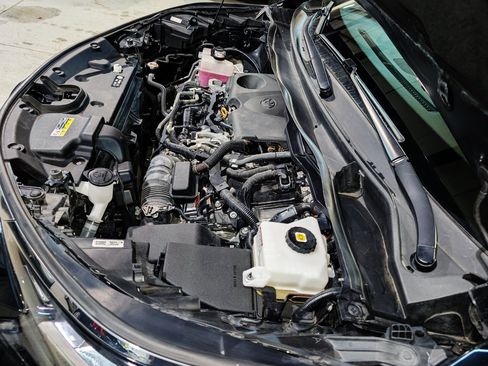 Used 2021 Toyota Sienna XLE w/ XLE Plus Package image 53