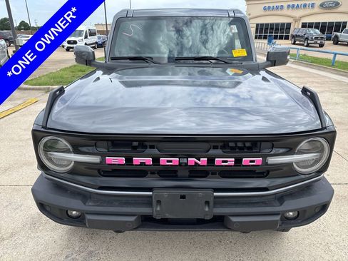 Used 2023 Ford Bronco Outer Banks AWD/4WD image 2