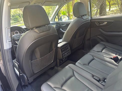Used 2024 Audi Q7 2.0T Premium Plus AWD/4WD image 16