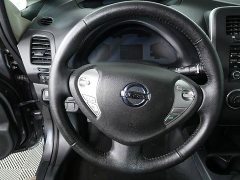 Used 2015 Nissan Leaf S w/ Charge Package image 12